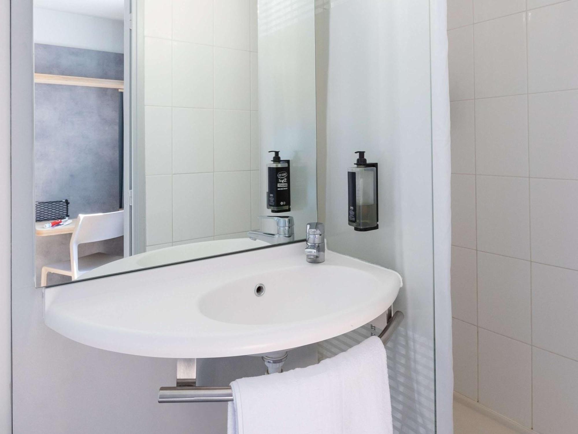 Ibis Budget Angouleme Centre Ngoại thất bức ảnh